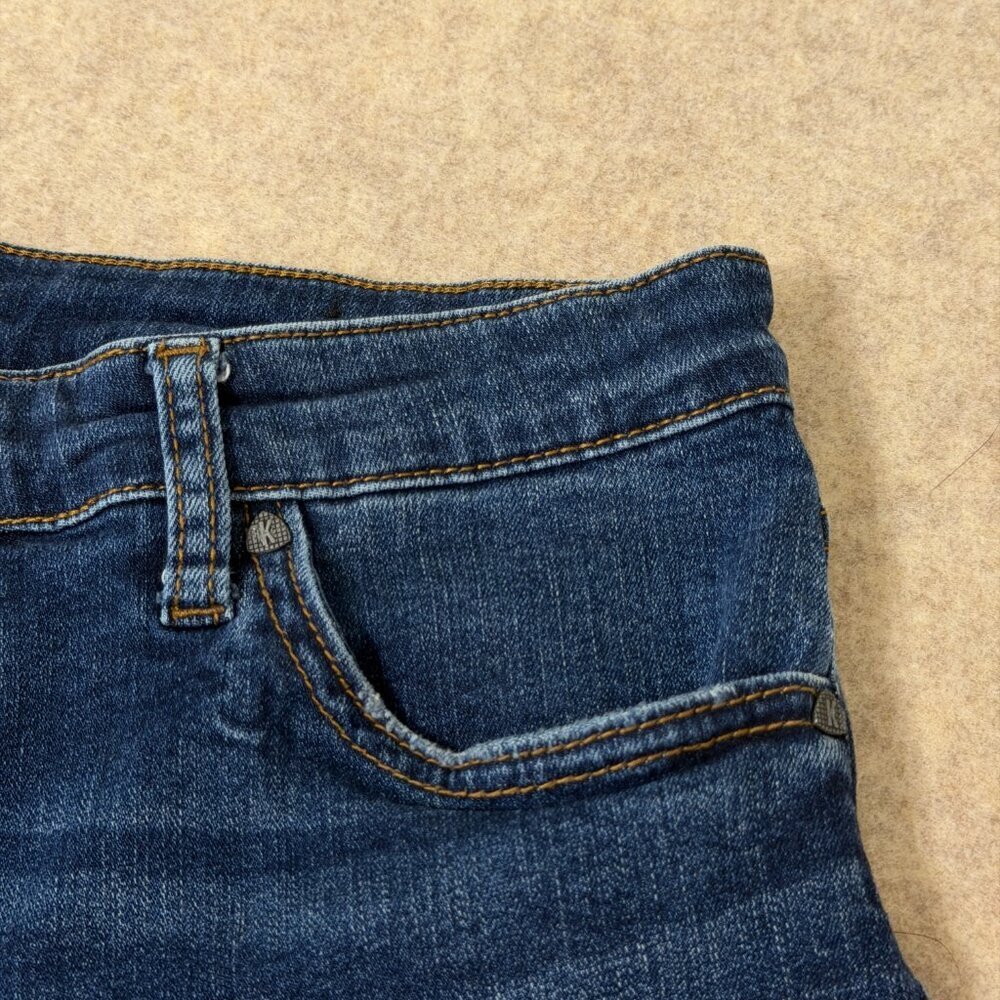 KUT From The Kloth Denim Shorts Size 10 Distressed Cuffed Stretch - Picture 2 of 15